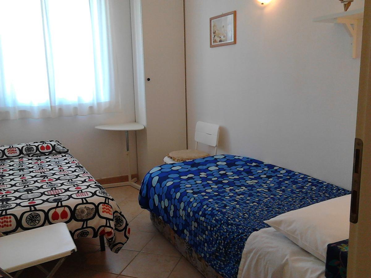 Bed And Breakfast Catherina ปอนซาคโค ภายนอก รูปภาพ
